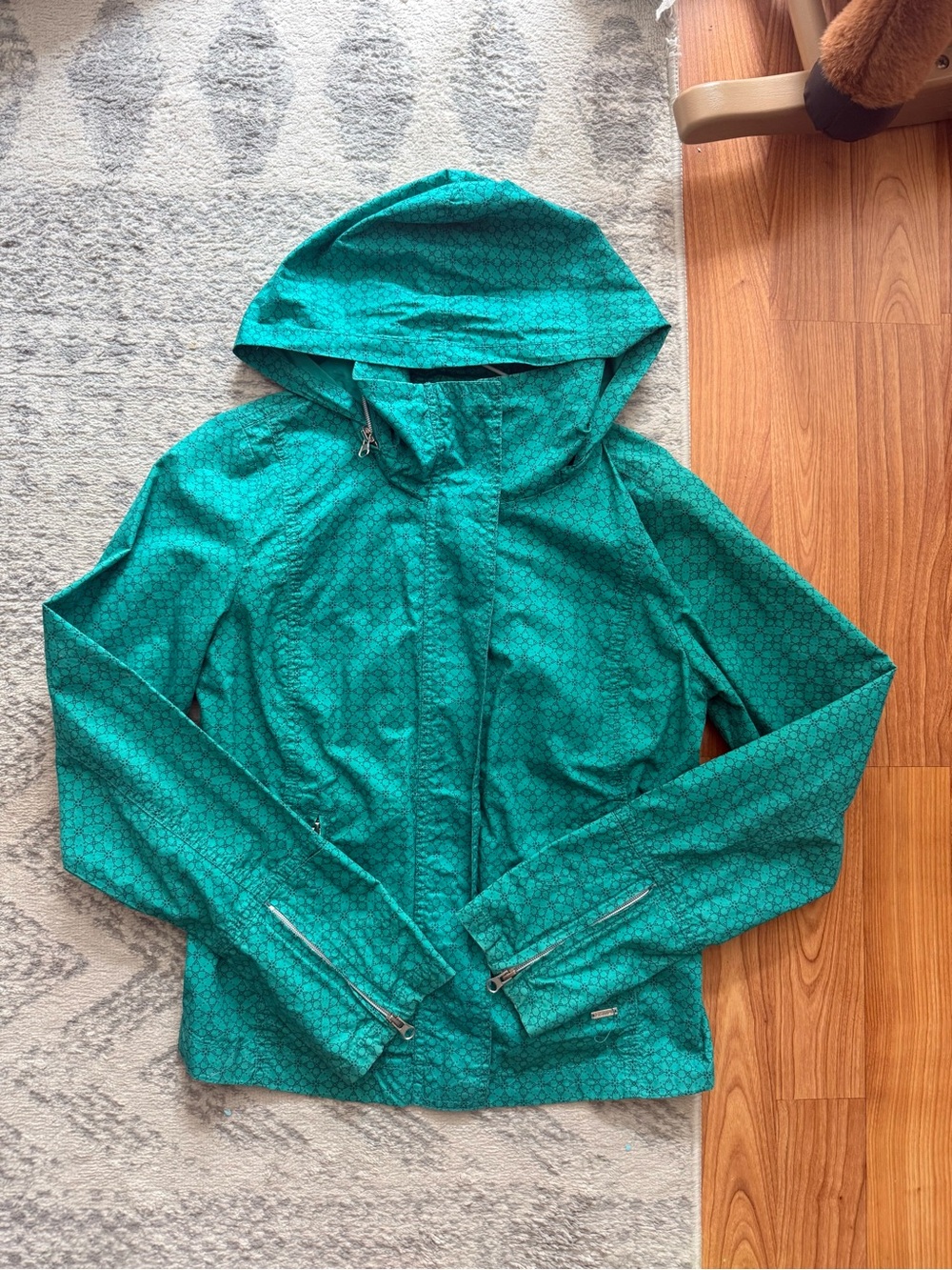 Women’s Teal Hooded Jacket - Lightweight Water-Resistant Style
